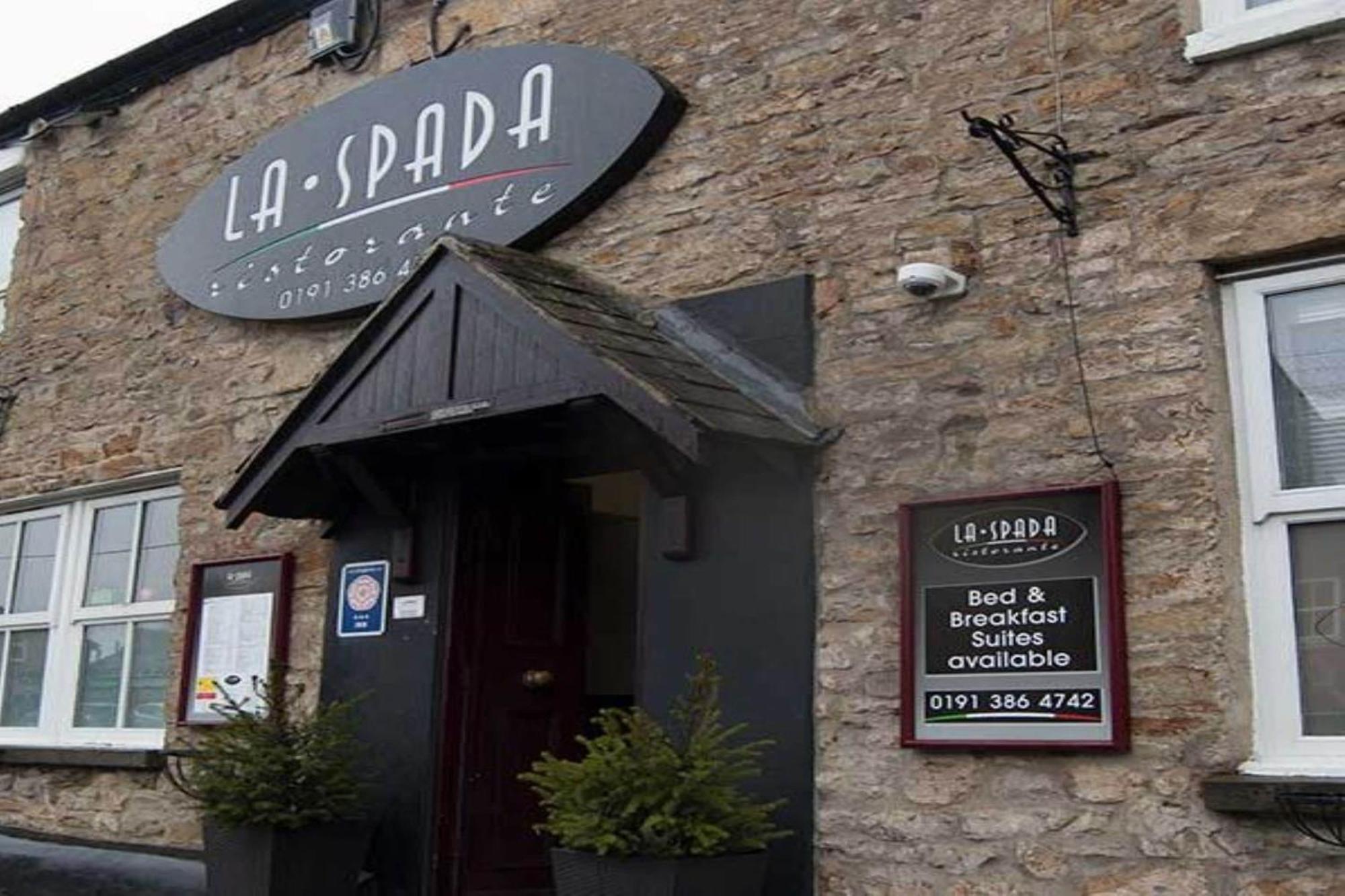 OYO La Spada Boutique Hotel Durham Extérieur photo